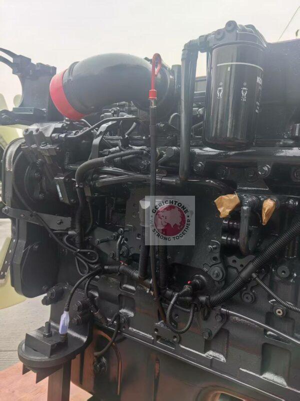 Komatsu SAA6D114E-3 Komatsu SAA6D114E-3